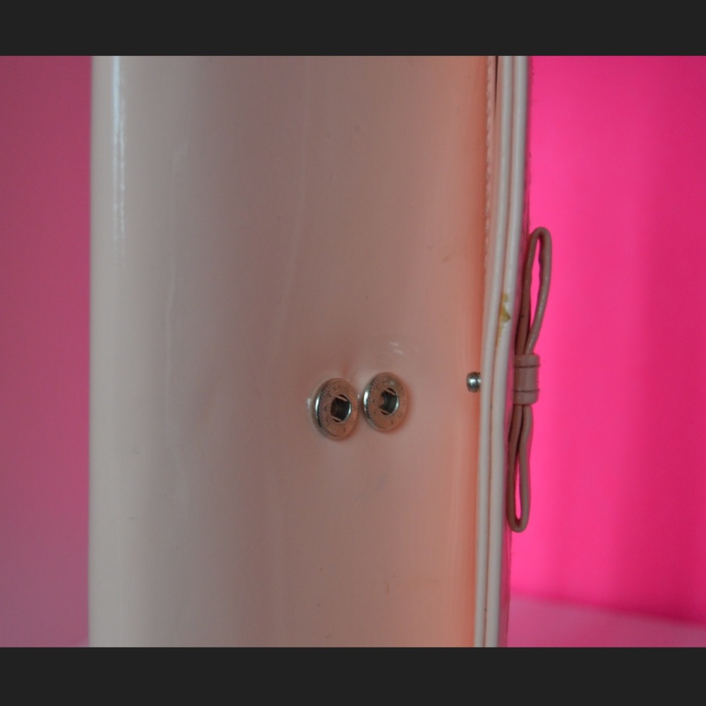 Pink wallet - Picture 2 of 8